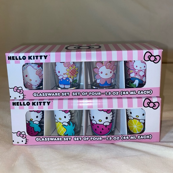 Hello Kitty Shot Cup Set - Picture 1 of 4